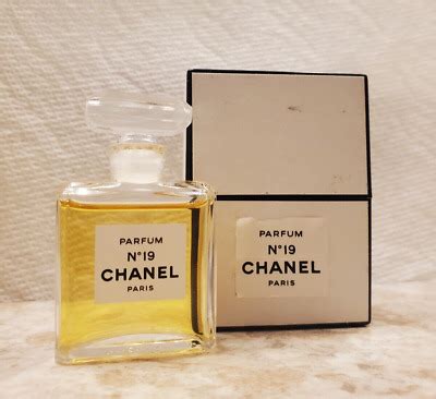 chanel 19 original|chanel 19 for sale.